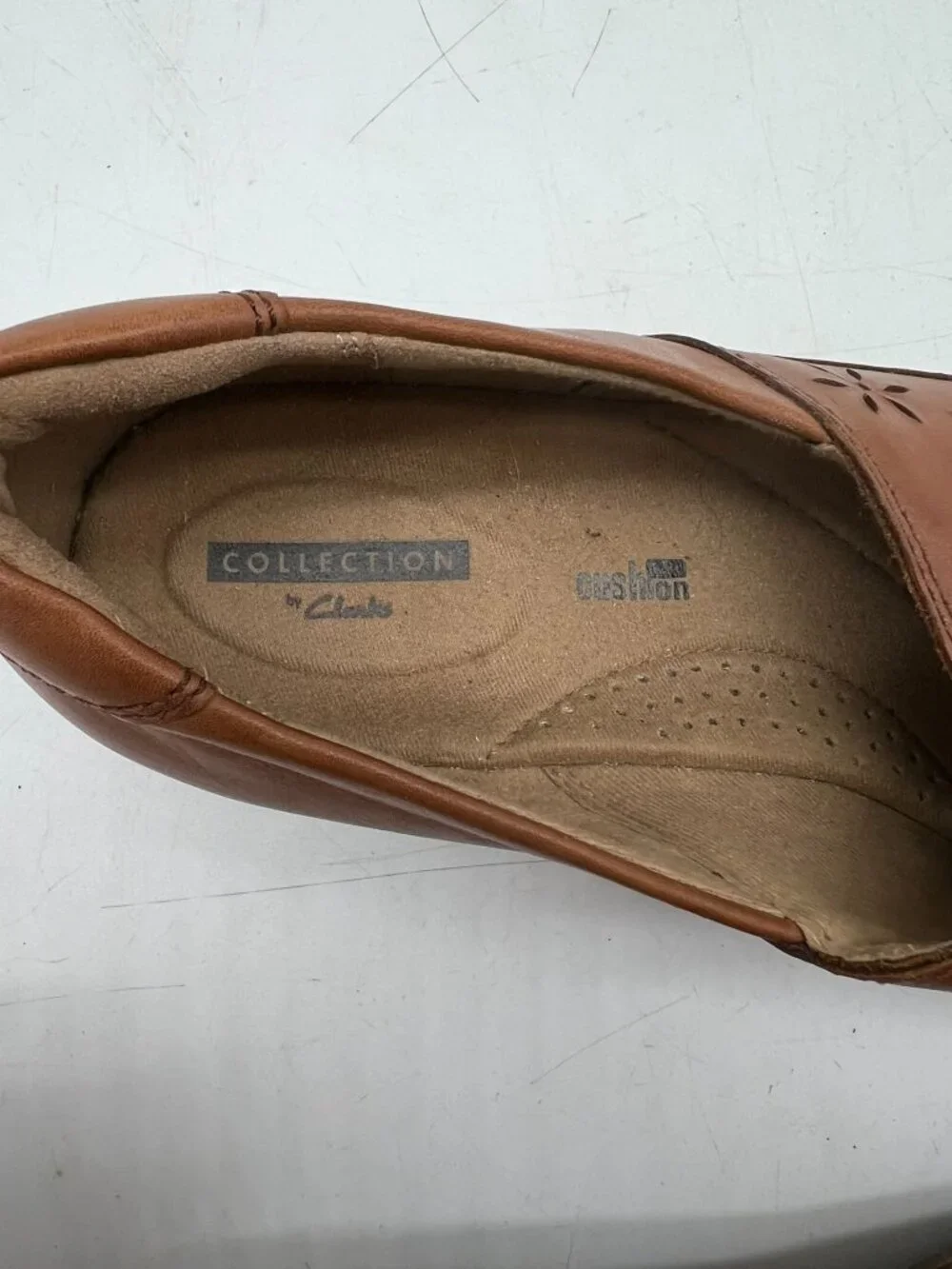 Clarks Collection Womens Everlay Dairyn Slip-On Loafer 10M Brown Leather Shoes